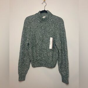 Universal Thread Women’s Green and White Speckled Sweater NWT Size XS New